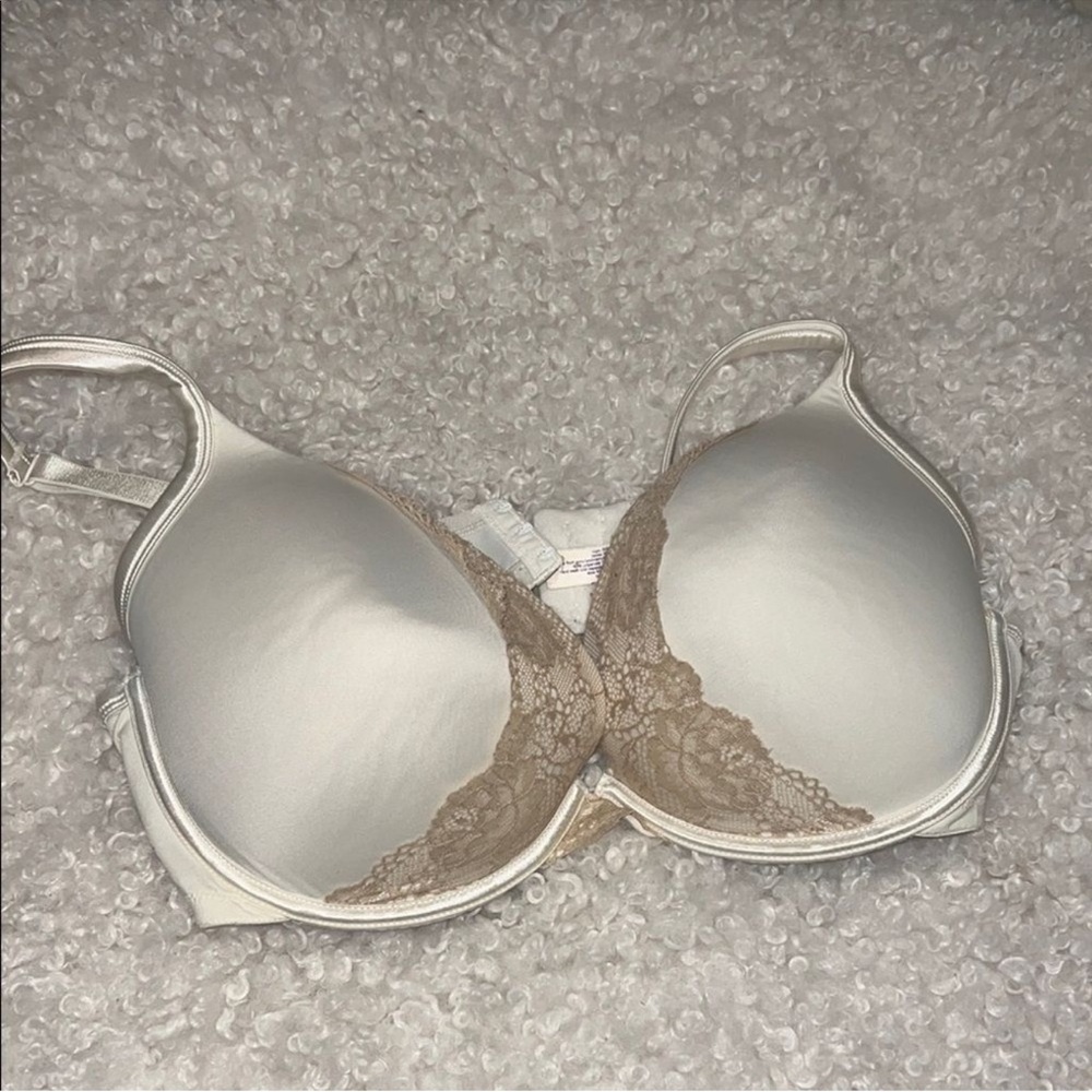 Cacique Lace Trimmed Bra in Cream and Tan 40DD